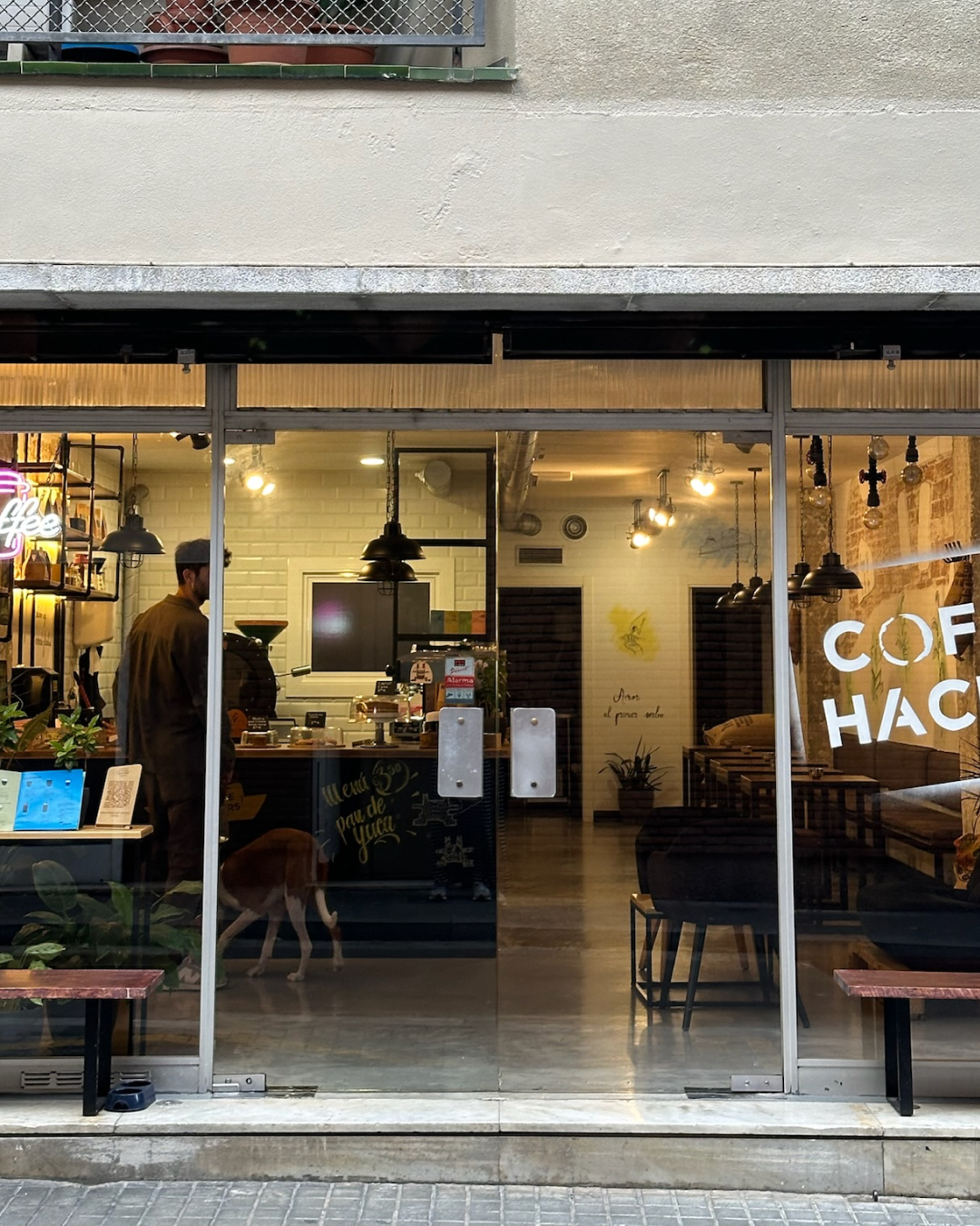 Coffee Hackers micro roaster in Sarria, Barcelona